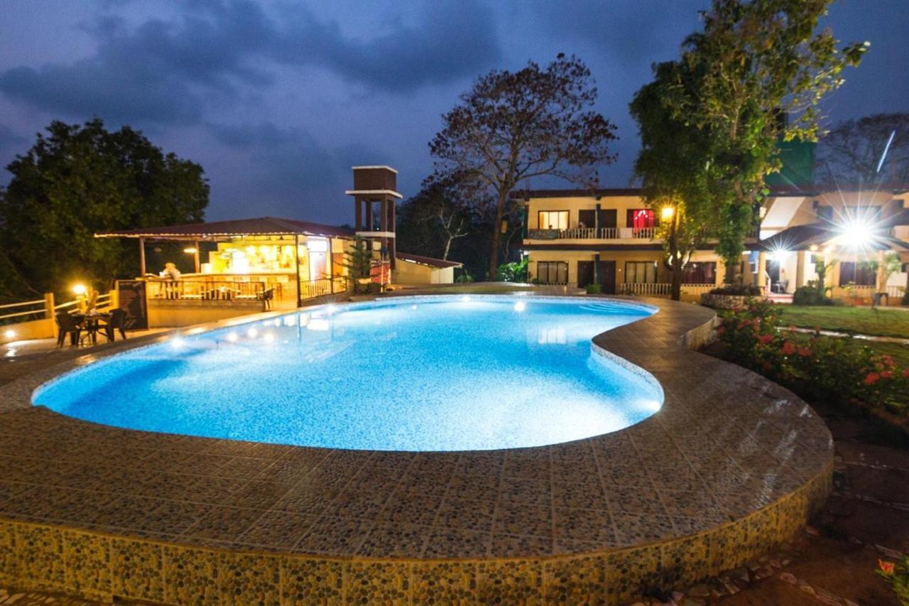 Hill Rock Goa Coconut Inn Arombol Terekhol Экстерьер фото