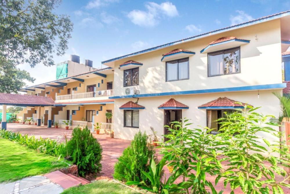 Hill Rock Goa Coconut Inn Arombol Terekhol Экстерьер фото