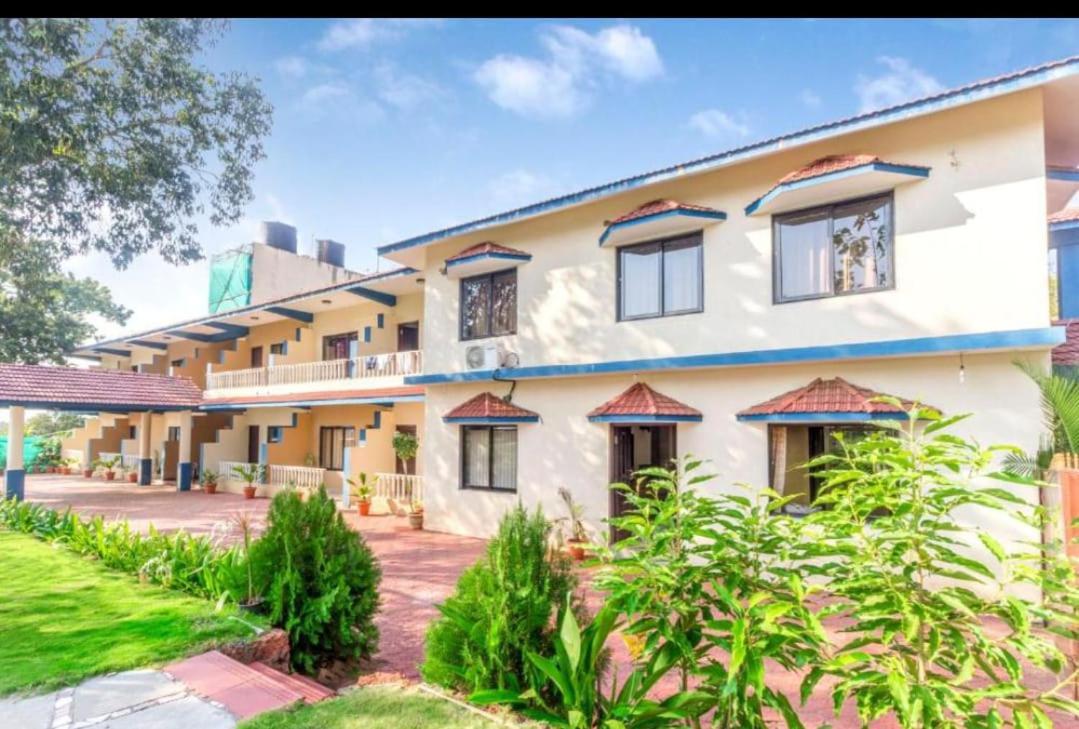 Hill Rock Goa Coconut Inn Arombol Terekhol Экстерьер фото