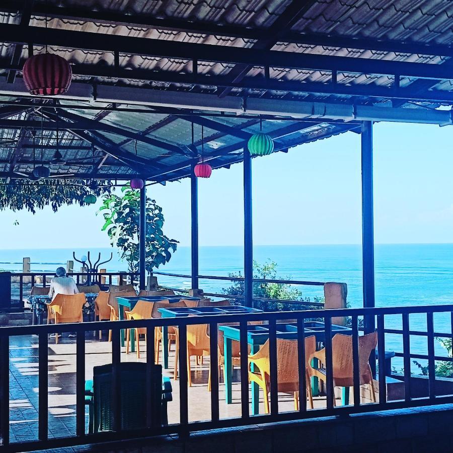 Hill Rock Goa Coconut Inn Arombol Terekhol Экстерьер фото