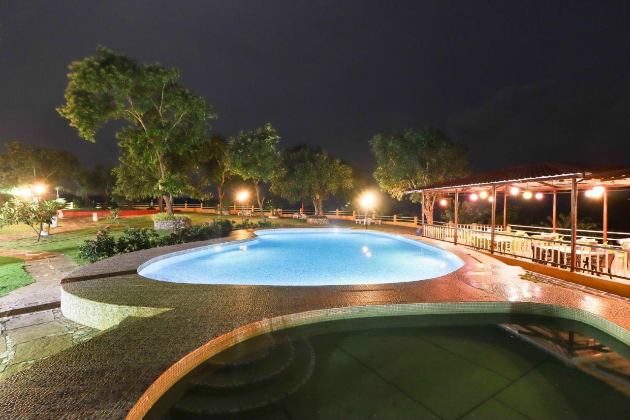 Hill Rock Goa Coconut Inn Arombol Terekhol Экстерьер фото