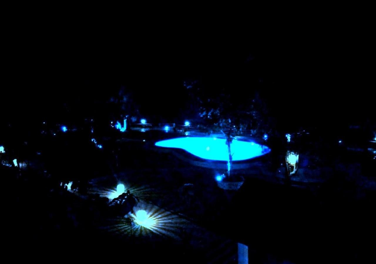 Hill Rock Goa Coconut Inn Arombol Terekhol Экстерьер фото